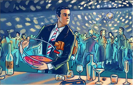 Portando via la coppa piena di punch